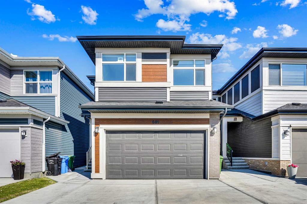 601 Corner Meadows Way NE, Calgary, Alberta, T3N2C5