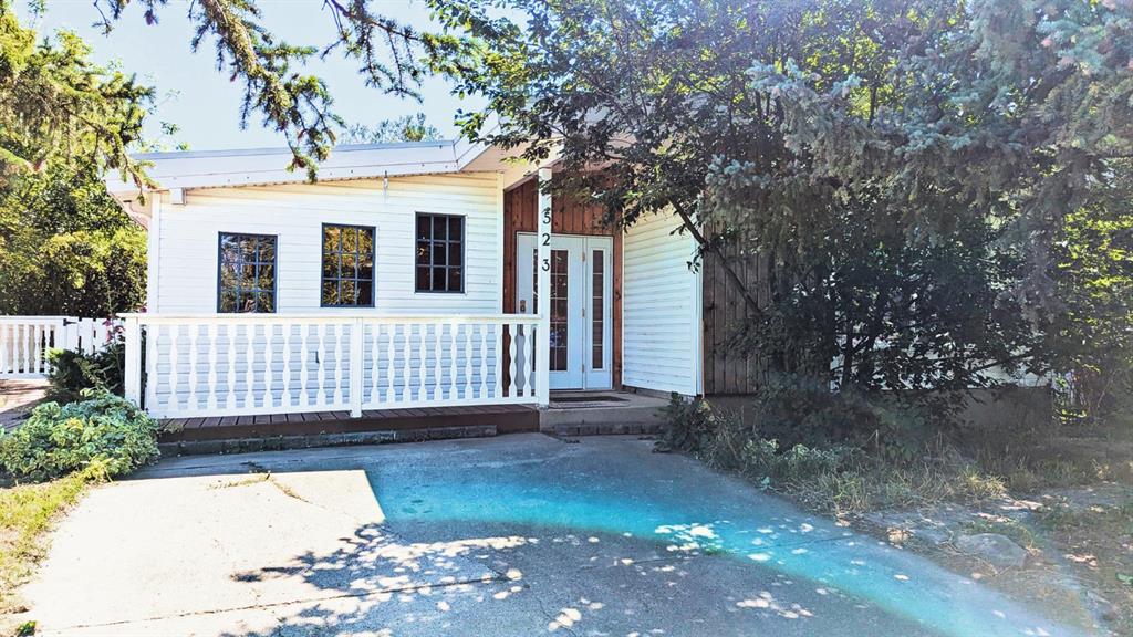 523 51 Avenue W, Claresholm, Alberta, T0L 0T0