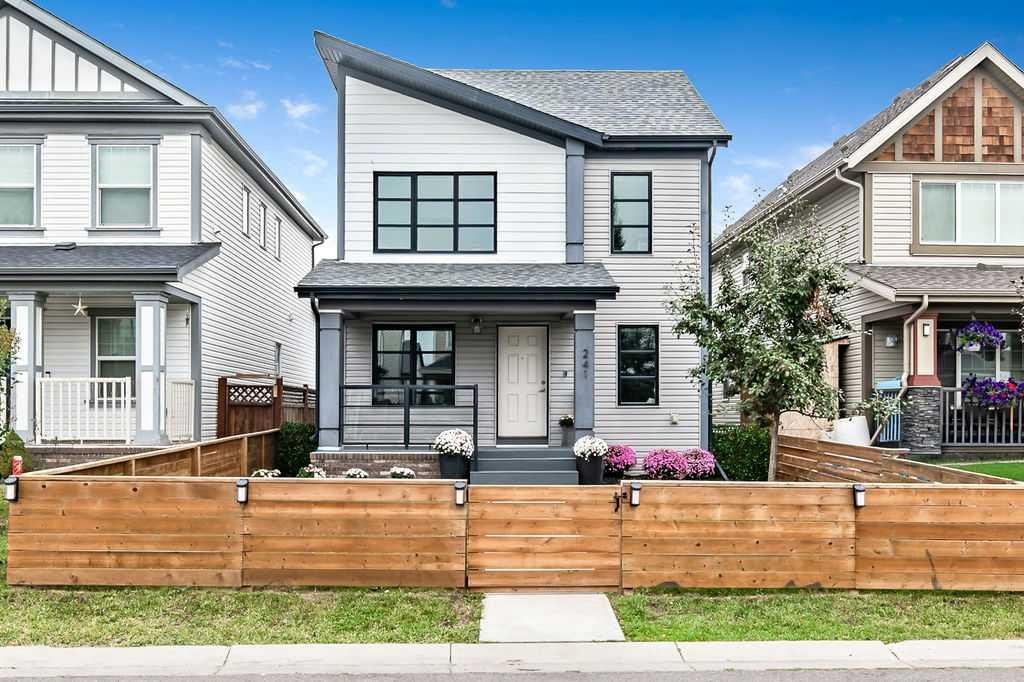 241 Copperpond Parade SE, Calgary, Alberta, T2Z 1H9