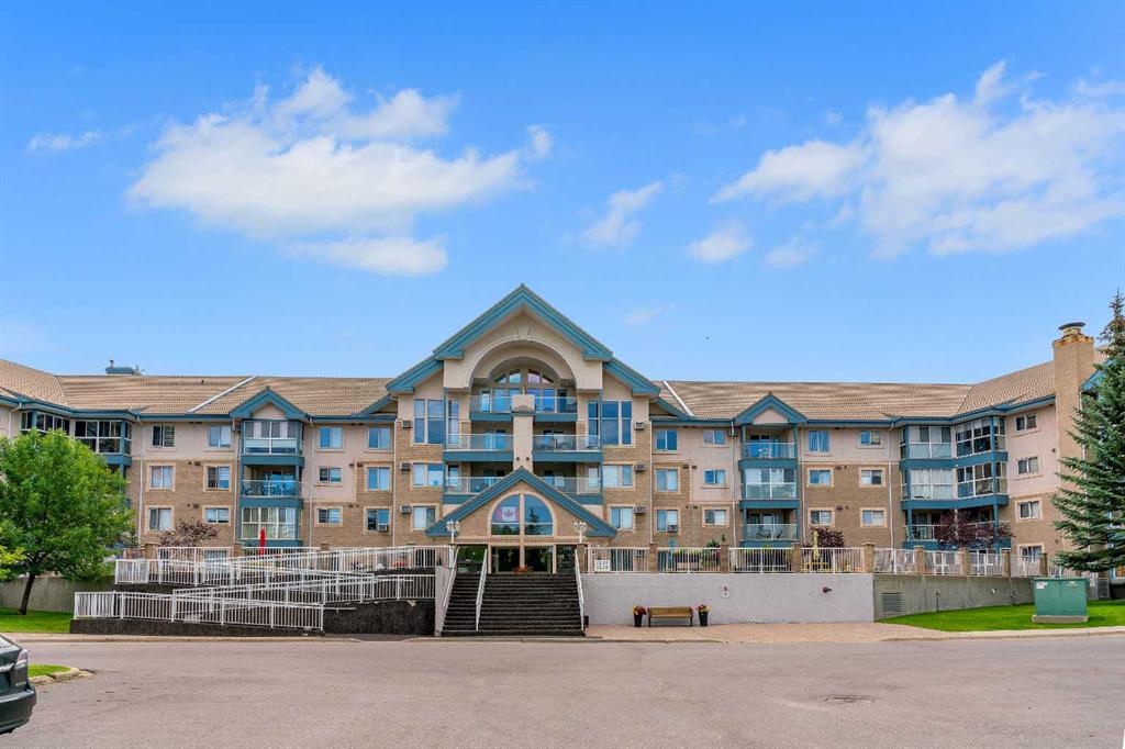 #109 7239 Sierra Morena Boulevard SW, Calgary, Alberta, T3H 3L7
