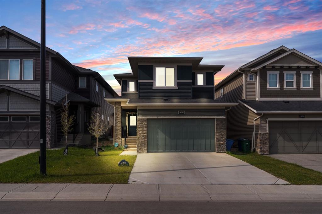 428 Chinook Gate Square, Airdrie, Alberta, T4B 4V9