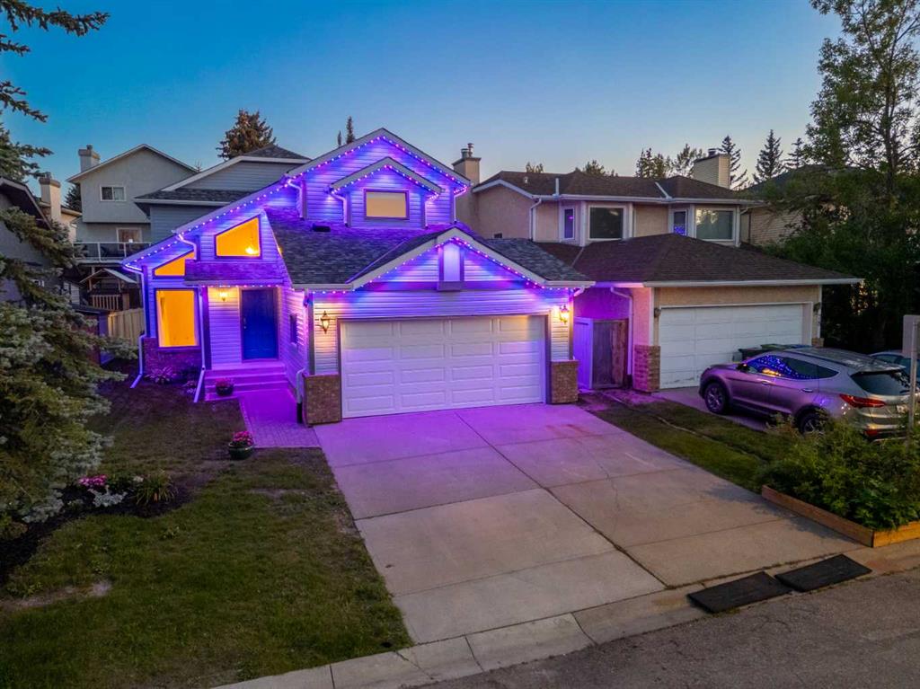 74 Sandringham Way NW, Calgary, Alberta, T3K 3V6