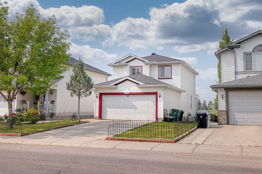 7242 Laguna Way NE, Calgary, Alberta, T1Y 7B9