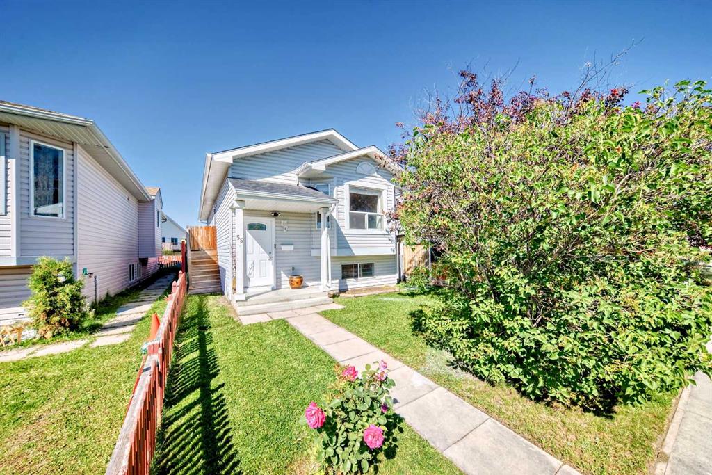 55 Applemead Court SE, Calgary, Alberta, T2A 7V5
