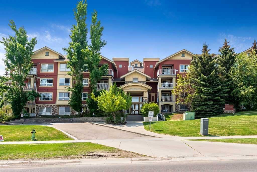 #218 5115 Richard Road SW, Calgary, Alberta, T3E 7M7