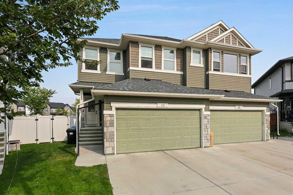 49 Evansglen Mews NW, Calgary, Alberta, T3P 0P1