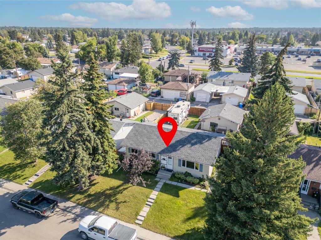 102 Marbrooke Circle NE, Calgary, Alberta, T2A 2W6