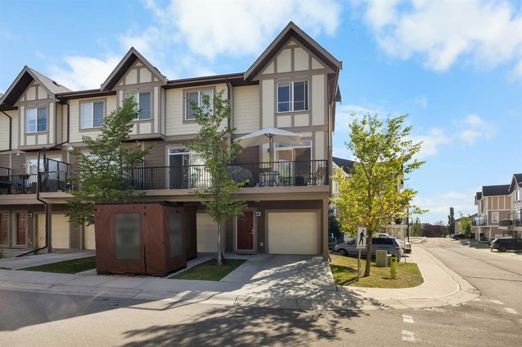 104 Sherwood Lane NW, Calgary, Alberta, T3R 0V3