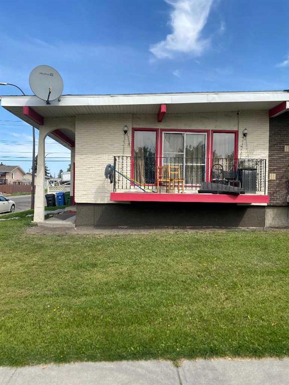 5522 8 Avenue SE, Calgary, Alberta, T2A 3P7