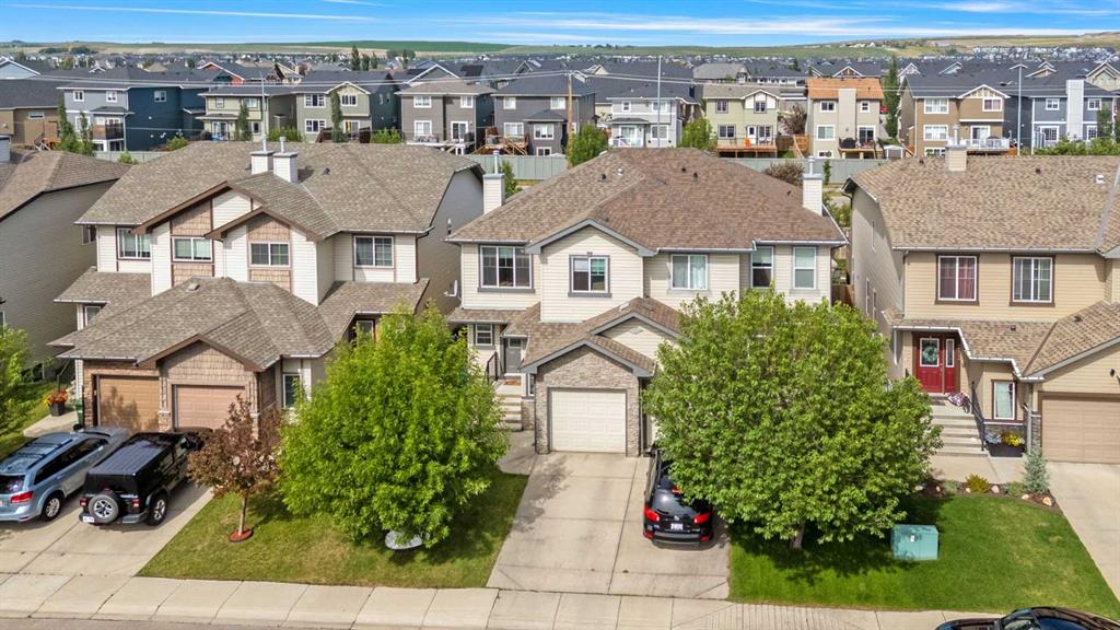 205 Luxstone Way SW, Airdrie, Alberta, T4B 3C1