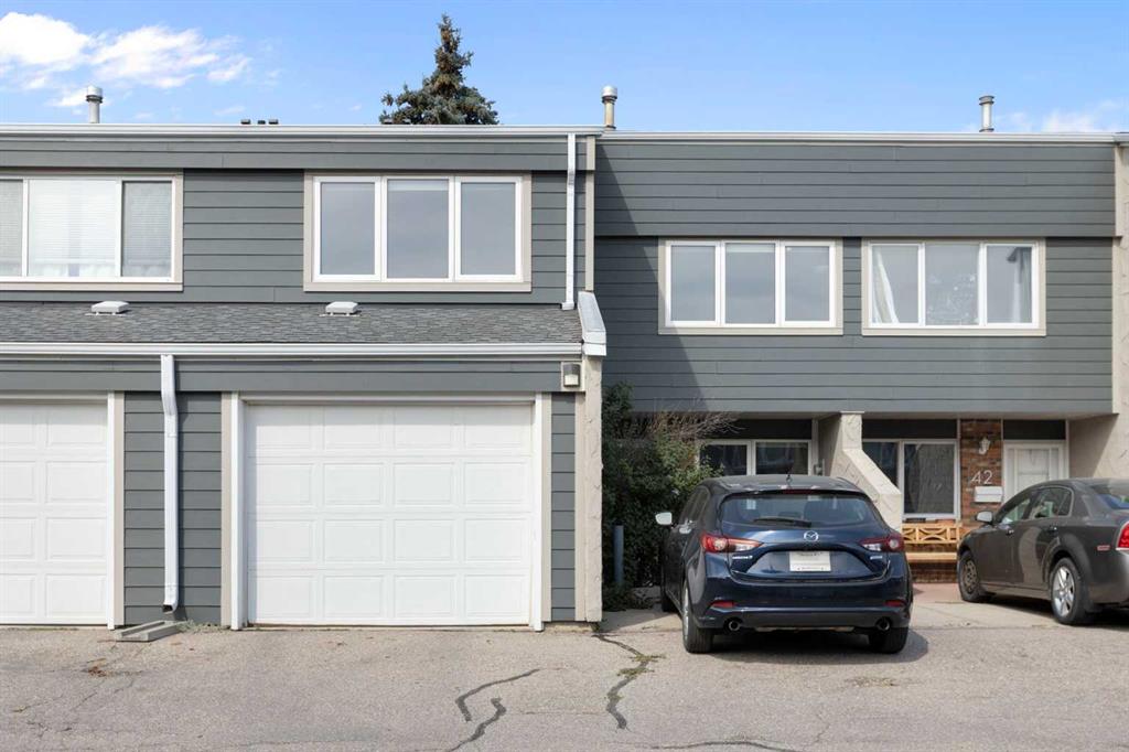 #43 228 Theodore Place NW, Calgary, Alberta, T2K 5S1