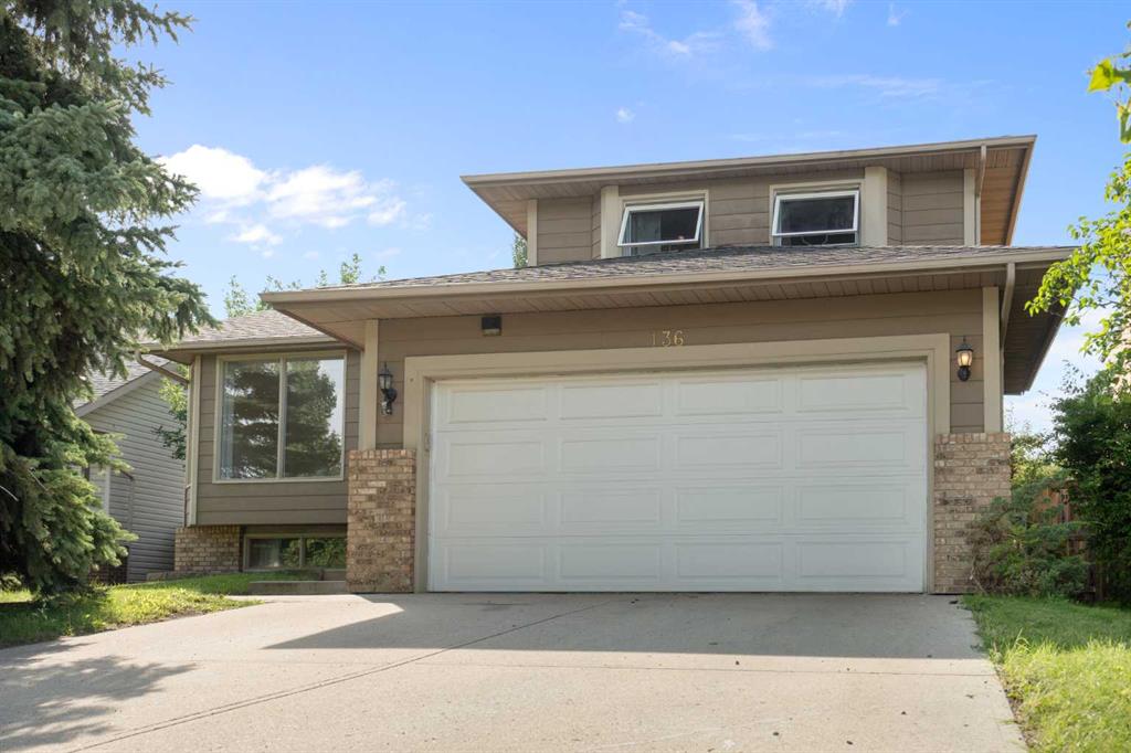 136 Sunvista Close SE, Calgary, Alberta, T2X 2S2