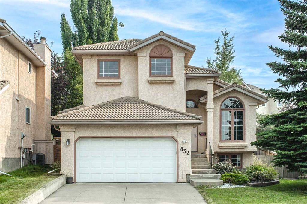 832 Sierra Morena Place SW, Calgary, Alberta, T3H 2W8