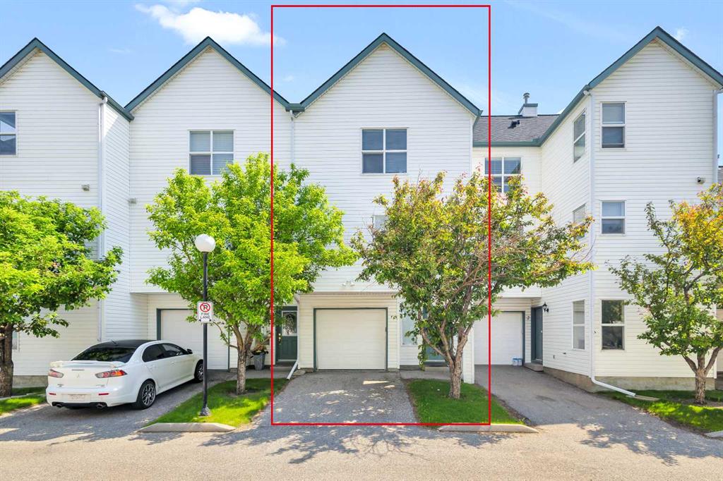 #3 200 Hidden Hills Terrace NW, Calgary, Alberta, T3A 6E3