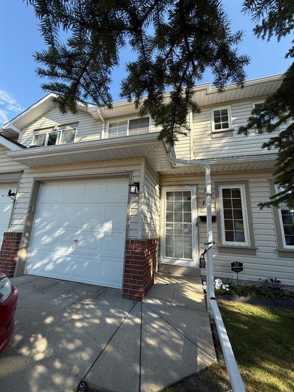 12 Millrise Green SW, Calgary, Alberta, T2Y 3E8