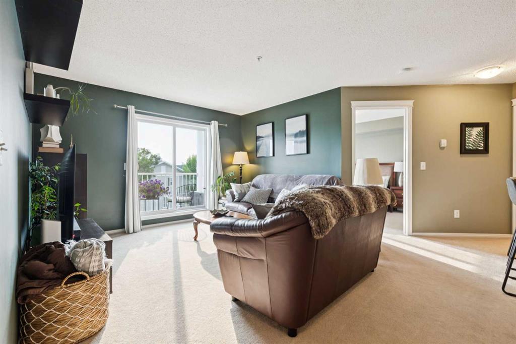 #1304 5 Country Village Park NE, Calgary, Alberta, T3K 0G1