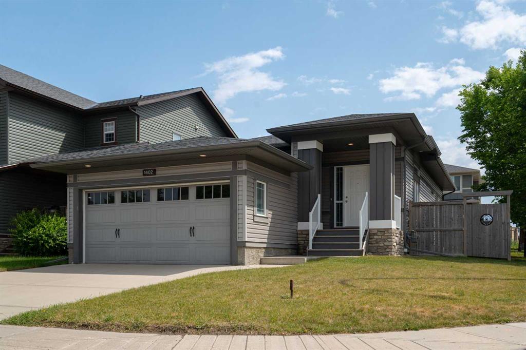 1402 Ravenscroft Avenue SE, Airdrie, Alberta, T4A 0L9