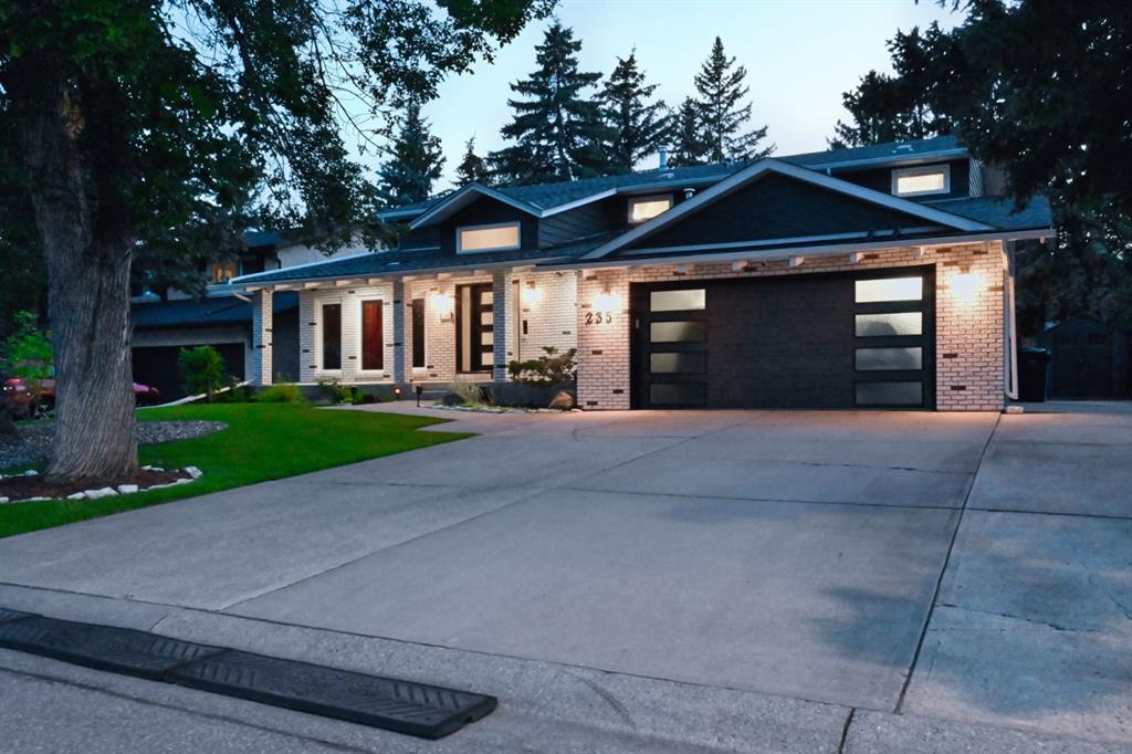 235 Canova Place SW, Calgary, Alberta, T2W2E9