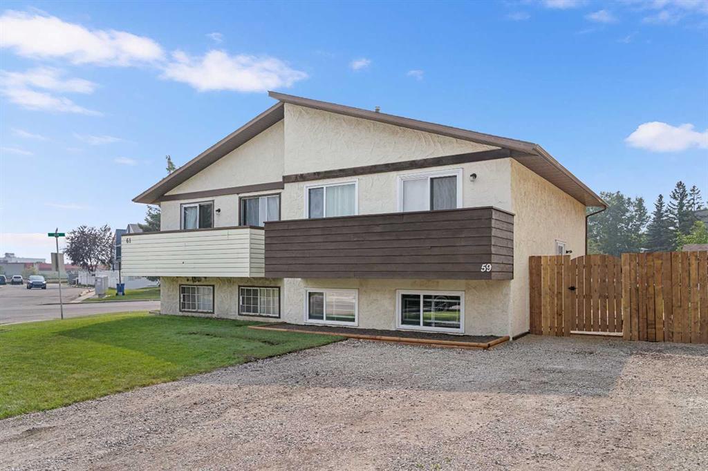 59 Doverville Way SE, Calgary, Alberta, T2B 2N6