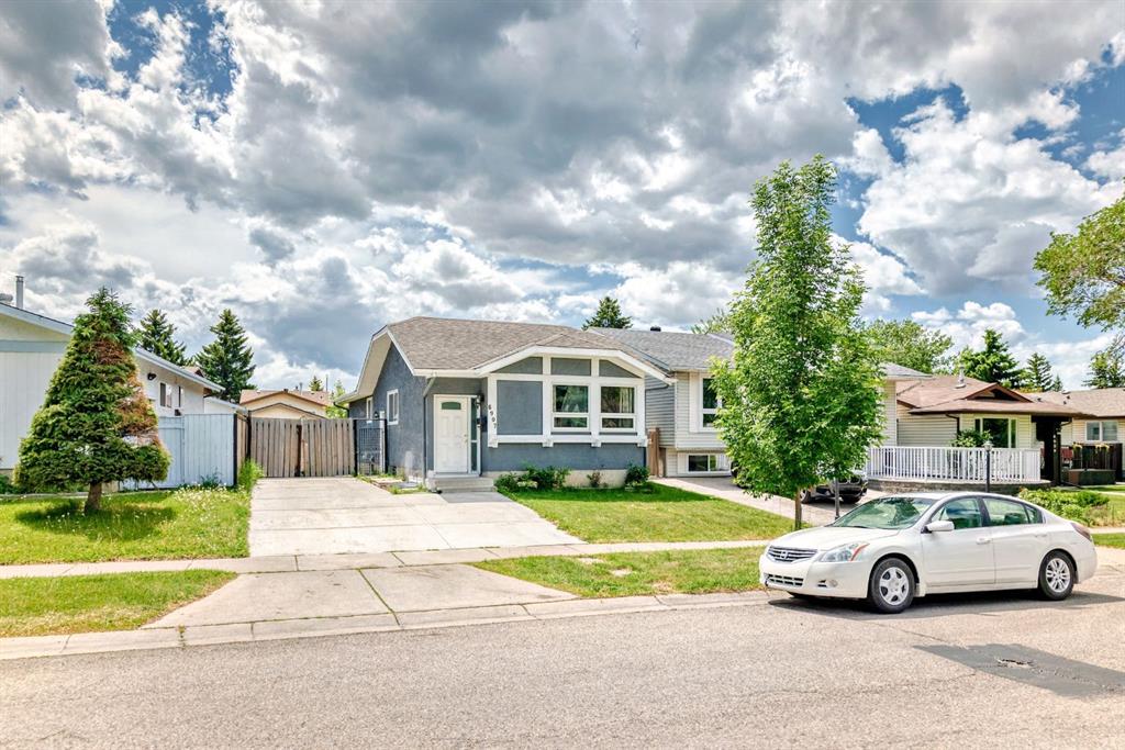 6907 4 Avenue NE, Calgary, Alberta, T2A 6M1