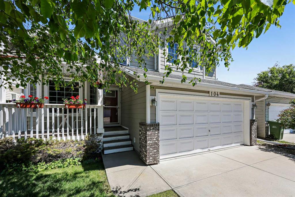 104 Hawkmount Close NW, Calgary, Alberta, T3G 3Z5