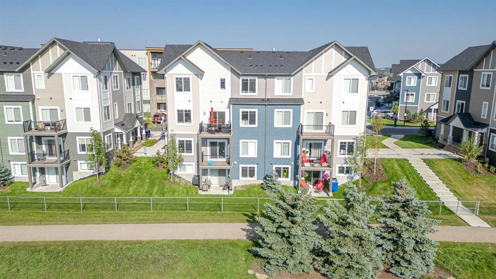 298 Canals Crossing, Airdrie, Alberta, T4B 4L3