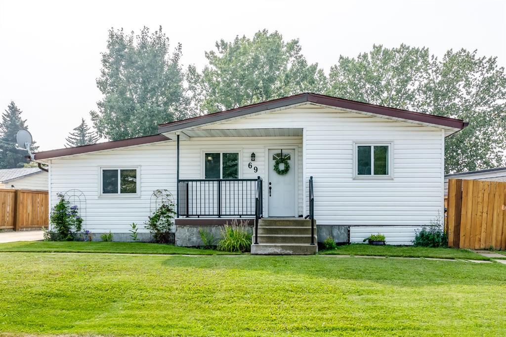 69 Spring Dale Circle SE, Airdrie, Alberta, T4A 1P3