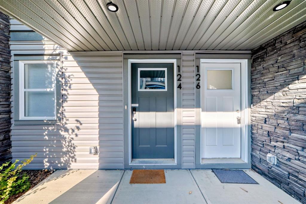 124 Spring Creek Common SW, Calgary, Alberta, T3H 6E2