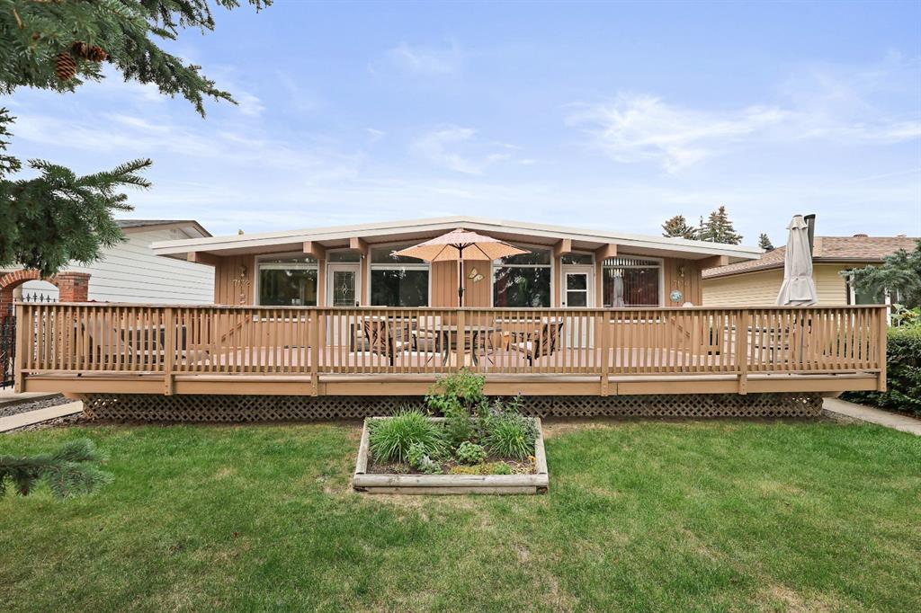 7132 & 7130 35 Avenue NW, Calgary, Alberta, T3B 1S9