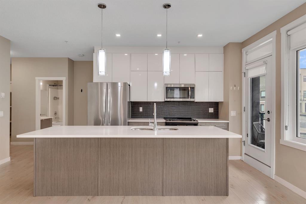 #116 214 Sherwood Square NW, Calgary, Alberta, T3R 1T6