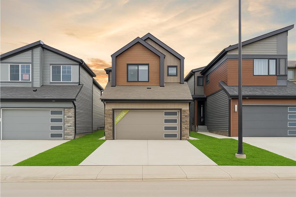 10 Heartwood Villas SE, Calgary, Alberta, T3S 0R9