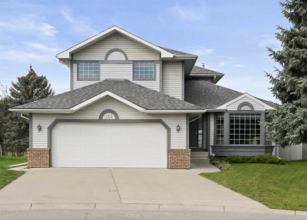 127 Douglasbank Court SE, Calgary, Alberta, T2Z 2C3
