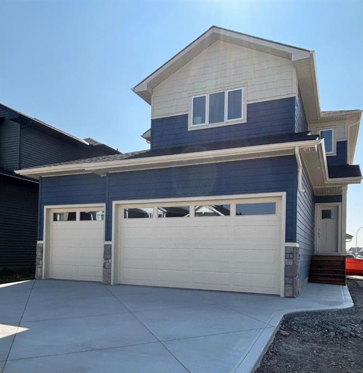 723 Mandalay Link, Carstairs, Alberta, T0M0N0