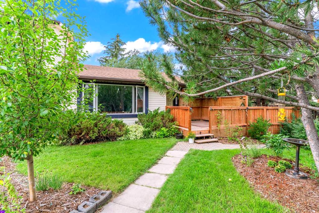1107 Ranchview Road NW, Calgary, Alberta, T3G 1J5