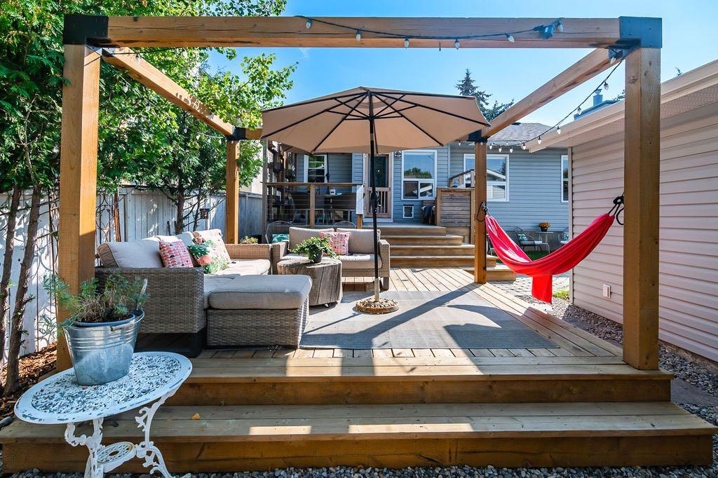 14 Cimarron Way, Okotoks, Alberta, T1S 1M7