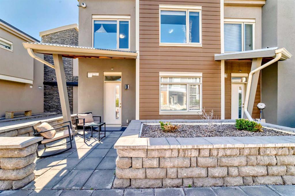 #214 10 Westpark Link SW, Calgary, Alberta, T3H 0Y5