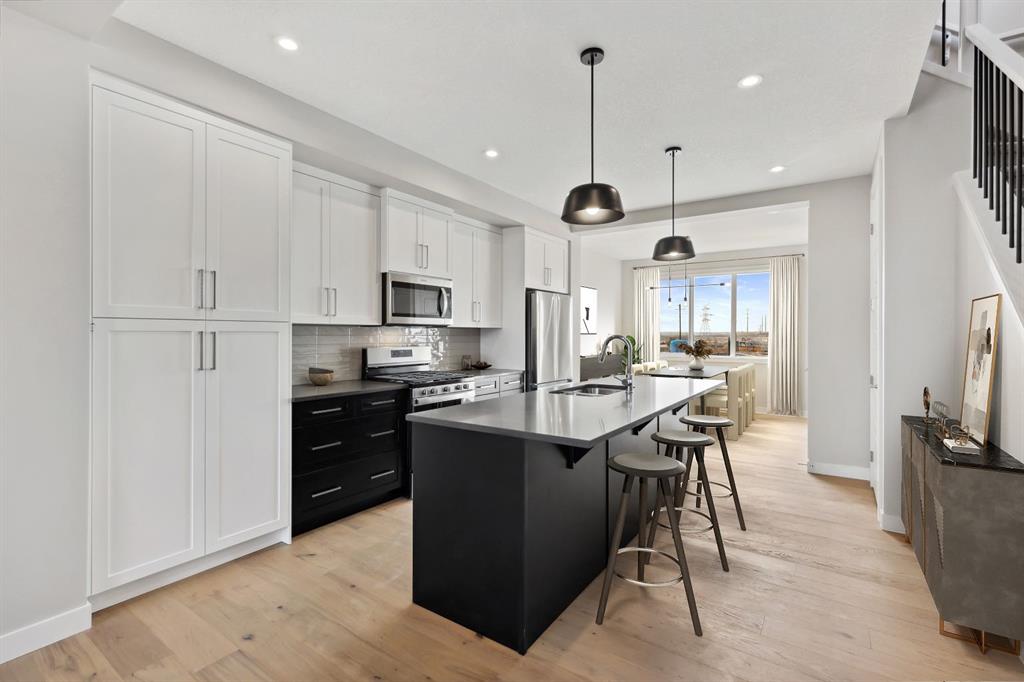 77 Sora Gate SE, Calgary, Alberta, T3S 0A7