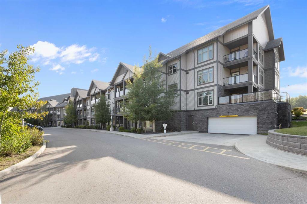 #227 15 Aspenmont Heights SW, Calgary, Alberta, T3H 0E3
