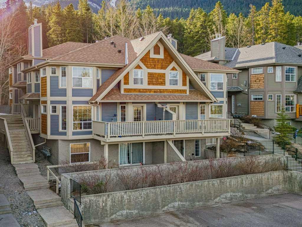 #3 819 Wilson Way, Canmore, Alberta, T1W 2Y8