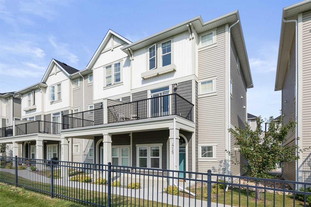 415 South Point Lane SW, Airdrie, Alberta, T4B 5G8