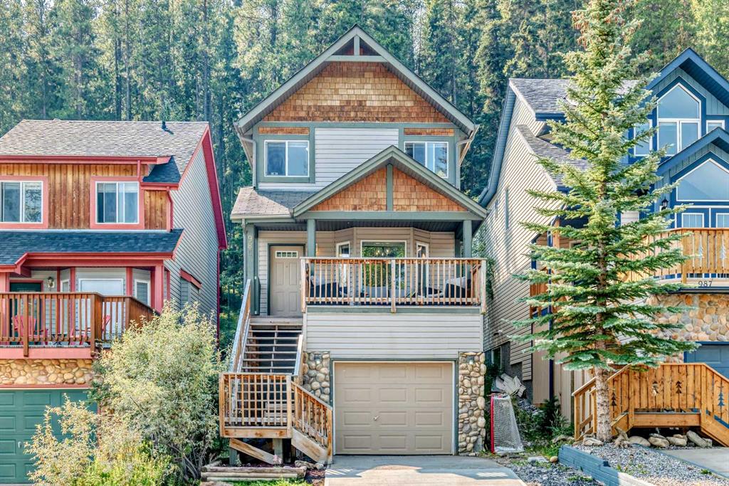 985 Wilson Way, Canmore, Alberta, T1W 2Y9