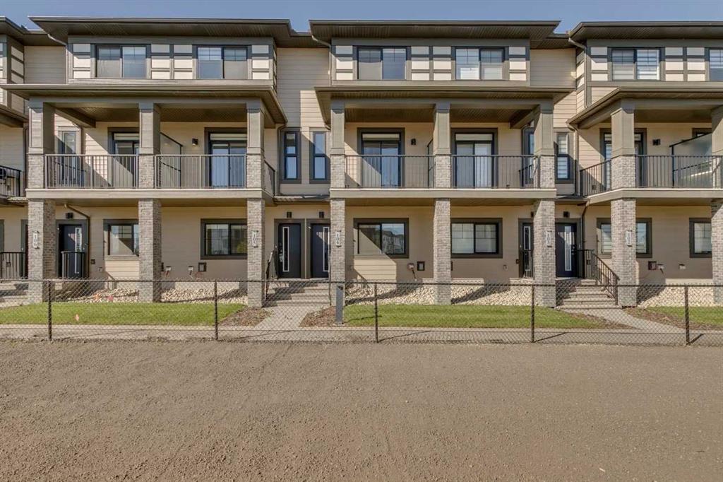 #104 285 Chelsea Court, Chestermere, Alberta, T1X2W7