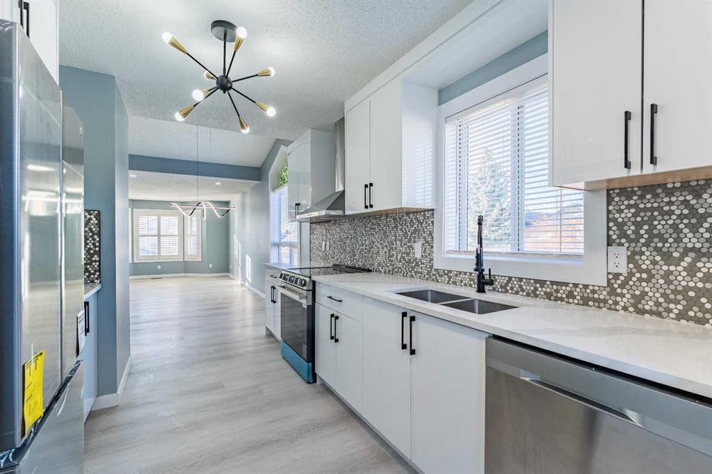 134 Erin Meadow Crescent SE, Calgary, Alberta, T2B3L5