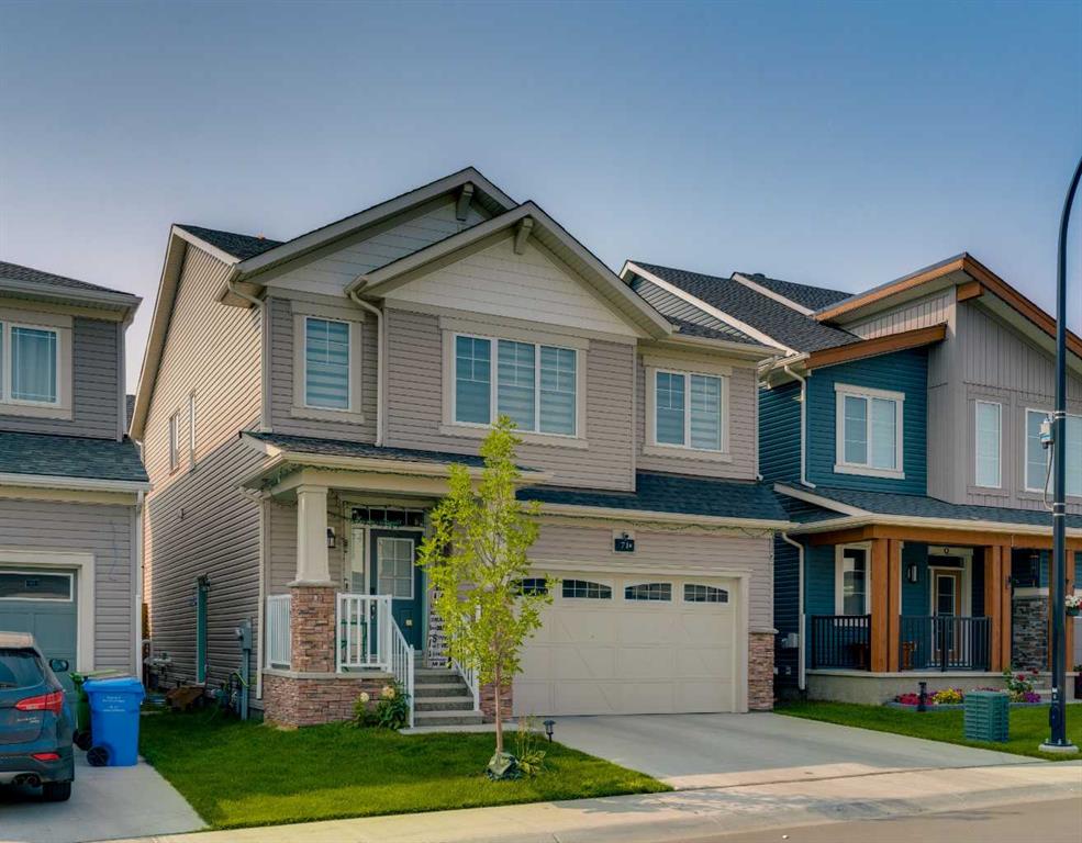 71 Carringwood Grove NW, Calgary, Alberta, T3P 2A8