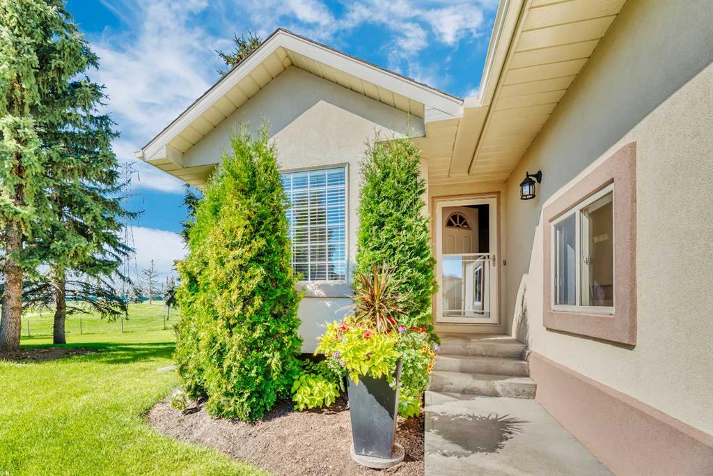 145 Lakeside Greens Place, Chestermere, Alberta, T1X 1C4