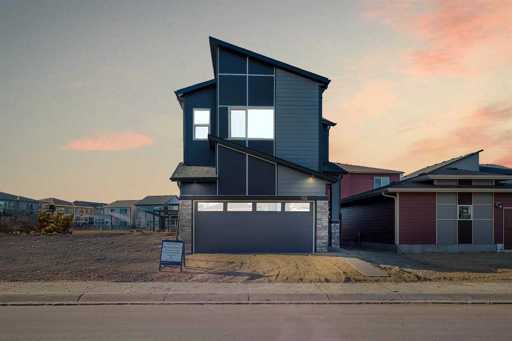 152 Wolf Hollow Manor SE, Calgary, Alberta, T2X5R9