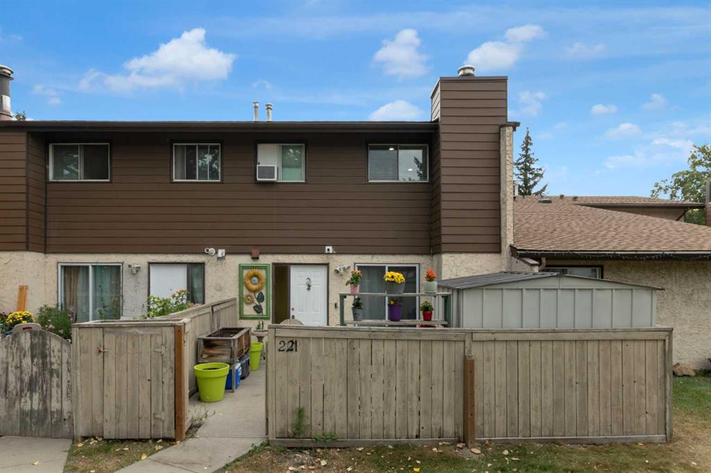 #221 5404 10 Avenue SE, Calgary, Alberta, t2a5g4