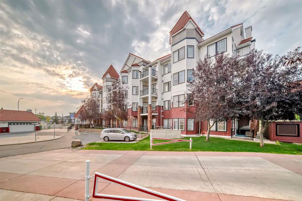 #120 60 Royal Oak Plaza NW, Calgary, Alberta, T3G 0H7