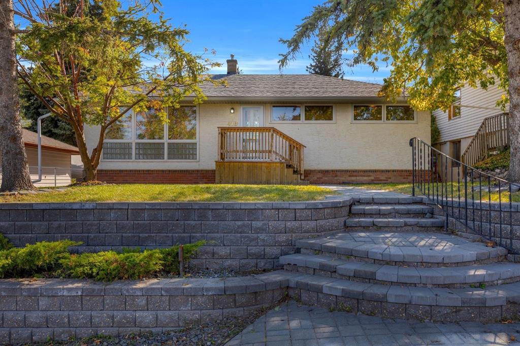 419 33 Avenue NE, Calgary, Alberta, T2E 2J2