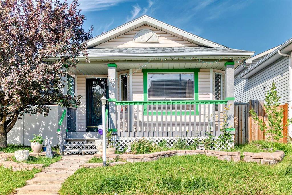 189 Applemead Close SE, Calgary, Alberta, T2A 7S6